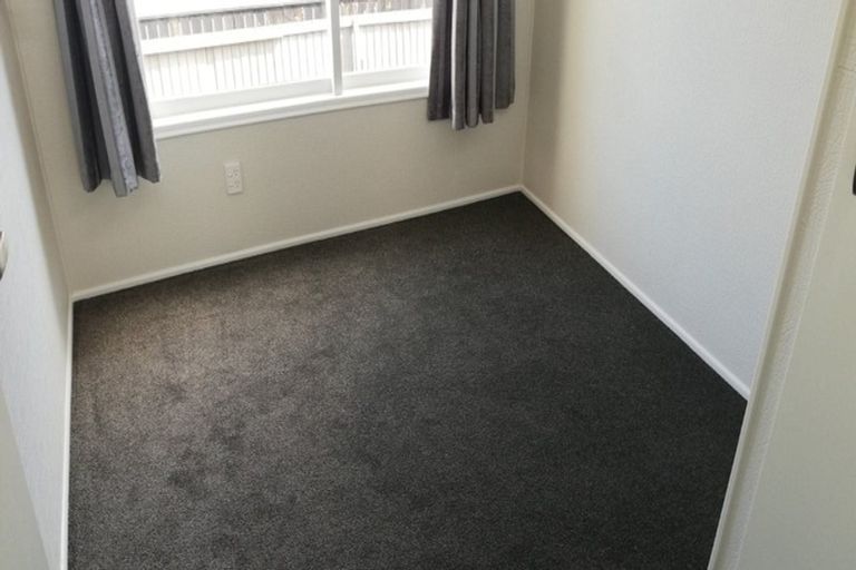 Photo of property in 2/29 Brockworth Place, Riccarton, Christchurch, 8011