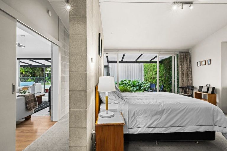 Photo of property in 29 Mill Road, Clive, 4102