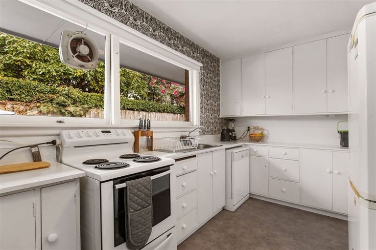 Photo of property in 30a Wroxton Terrace, Merivale, Christchurch, 8014