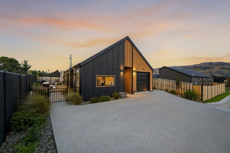 Photo of property in 65 Magnum Drive, Cromwell, 9310