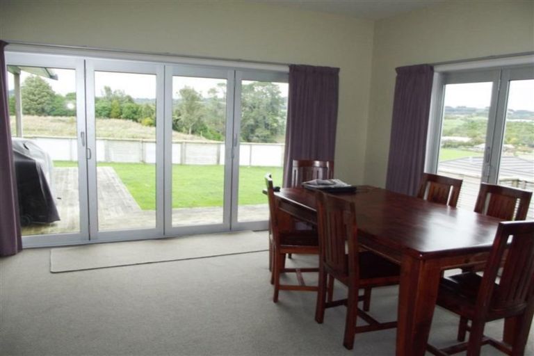Photo of property in 36 Karamea Street, Whalers Gate, New Plymouth, 4310
