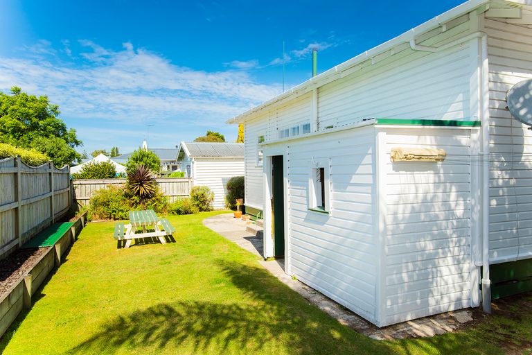 Photo of property in 489 Aberdeen Road, Te Hapara, Gisborne, 4010