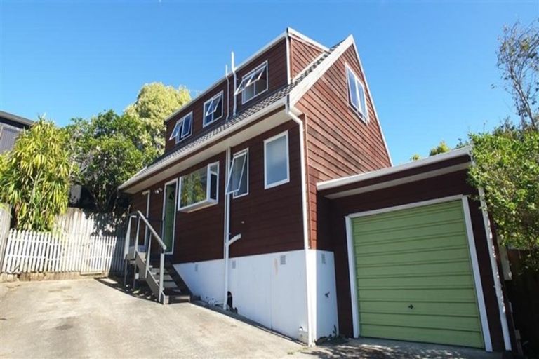 Photo of property in 2/37 Rhinevale Close, Henderson, Auckland, 0612