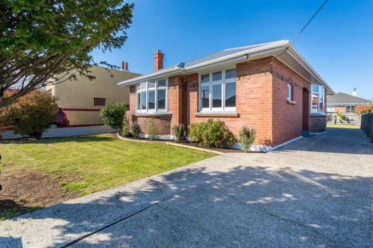 Photo of property in 137 Bay View Road, South Dunedin, Dunedin, 9012