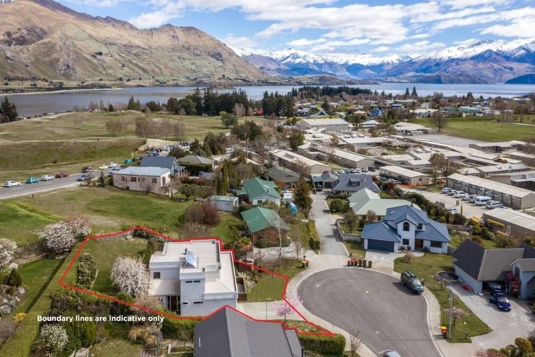 Photo of property in 11 Scaife Place, Wanaka, 9305