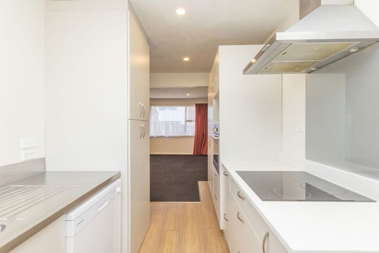 Photo of property in 3/45 Peverel Street, Riccarton, Christchurch, 8041