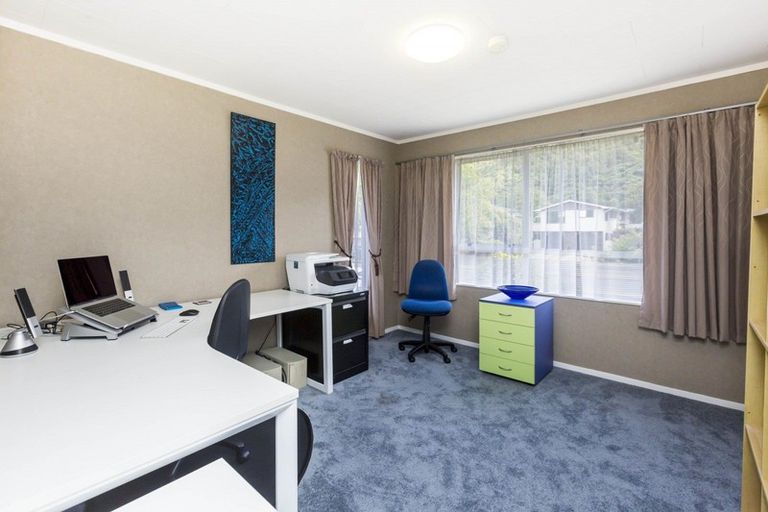 Photo of property in 163 California Drive, Totara Park, Upper Hutt, 5018