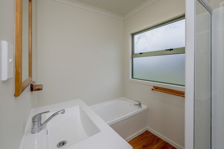 Photo of property in 141a Bartholomew Road, Levin, 5510