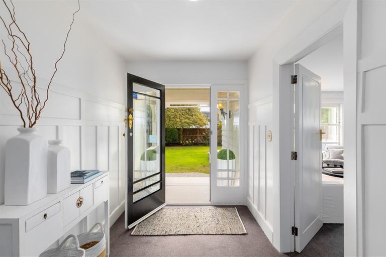 Photo of property in 2/60 Clifford Avenue, Merivale, Christchurch, 8014