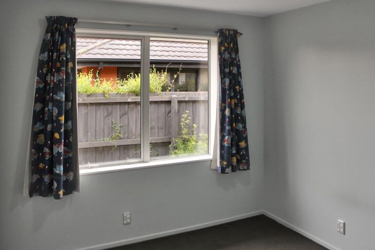 Photo of property in 5 Taggart Place, Sockburn, Christchurch, 8042