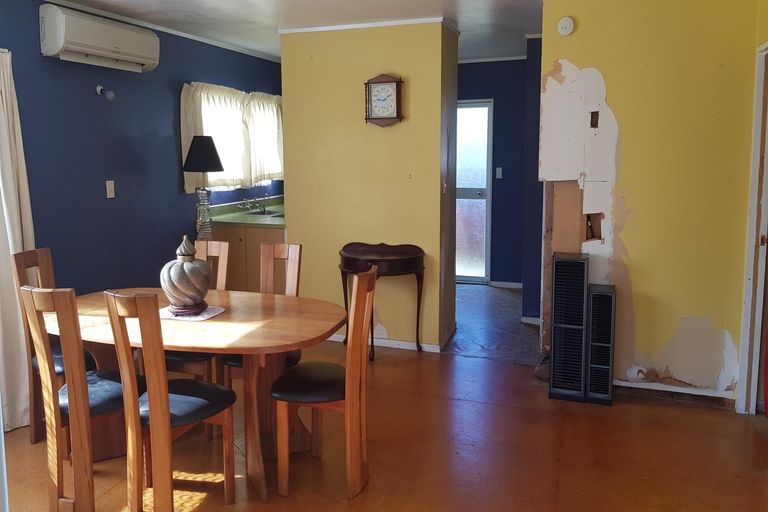 Photo of property in 2/2 Princess Street, Takanini, 2112