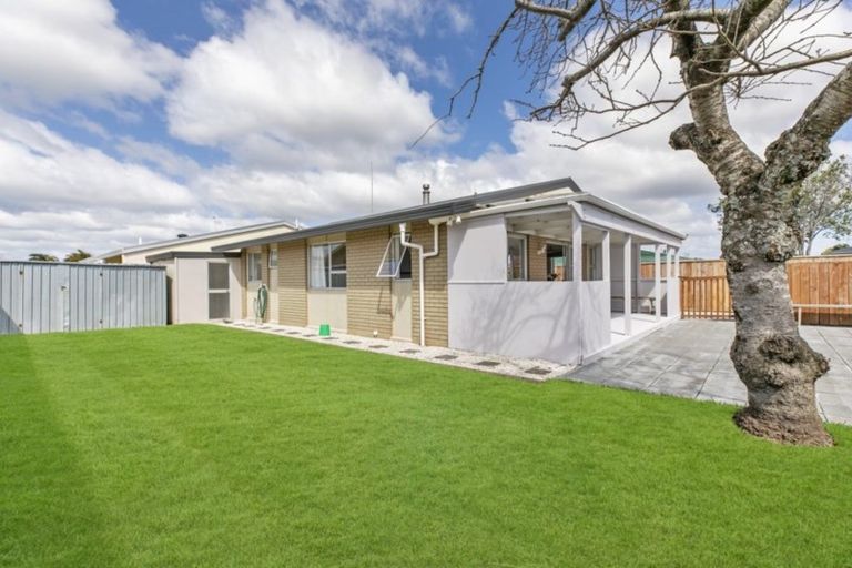 Photo of property in 17a Gobray Crescent, Mount Maunganui, 3116