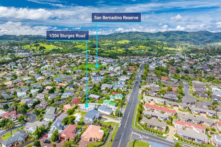 Photo of property in 1/204 Sturges Road, Henderson, Auckland, 0612