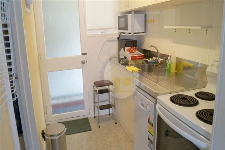 Photo of property in 93 Queen Street, North Dunedin, Dunedin, 9016