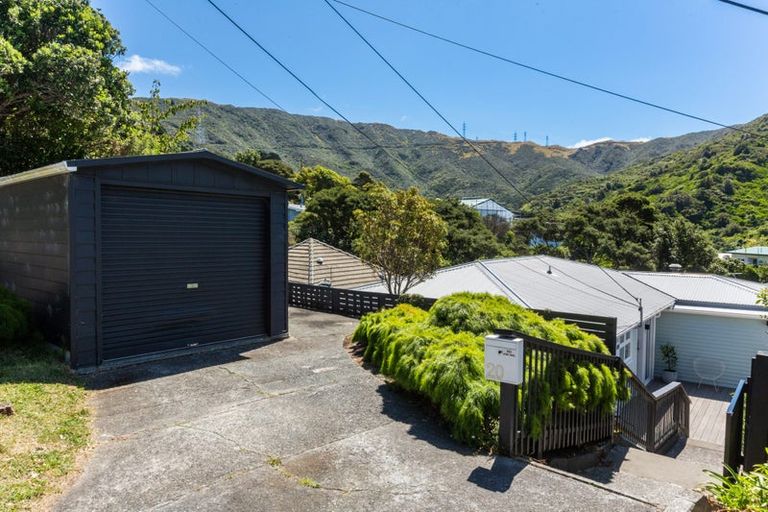 Photo of property in 20 Spencer Street, Crofton Downs, Wellington, 6035
