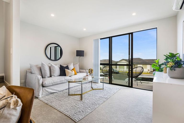 Photo of property in 173a Wainui Road, Silverdale, 0932