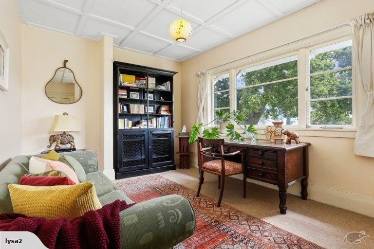 Photo of property in 31 Anne Street, Devonport, Auckland, 0624