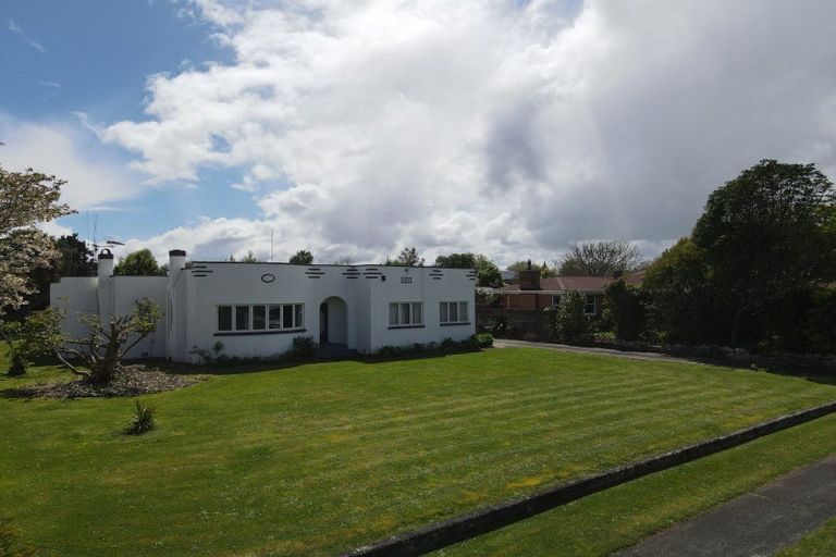 Photo of property in 21 Alpha Street, Cambridge, 3434