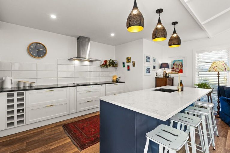 Photo of property in 5 Grooby Place, Havelock North, 4130