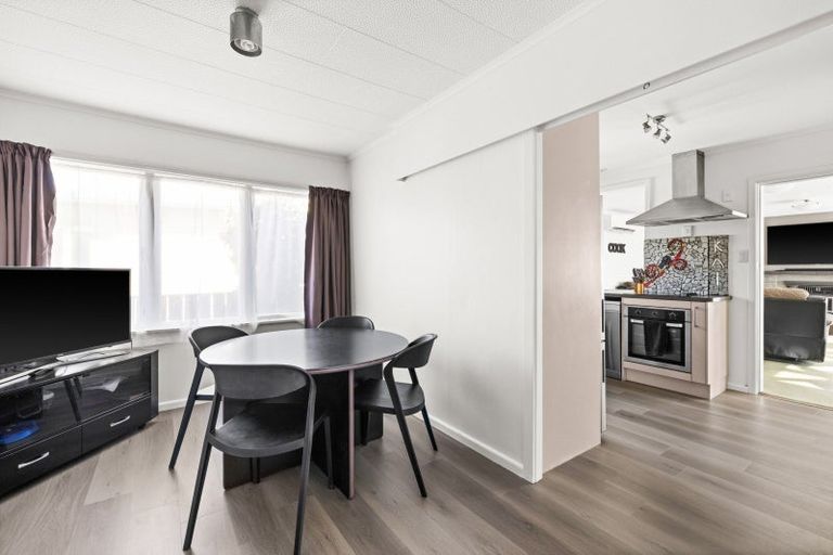 Photo of property in 26 Riverbend Road, Onekawa, Napier, 4110