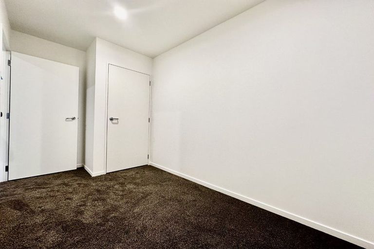 Photo of property in 50d Greenmeadows Avenue, Manurewa East, Auckland, 2102