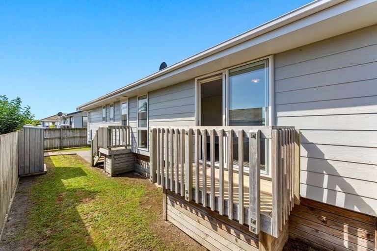 Photo of property in 13a Springs Road, Parakai, 0830