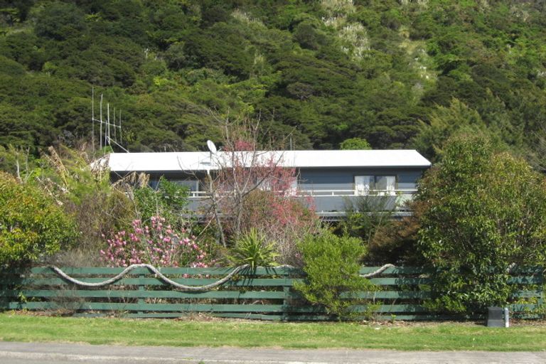 Photo of property in 4 Western Close, Matata, Whakatane, 3194