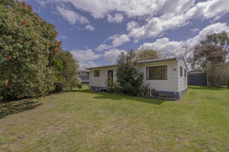 Photo of property in 46 Oyster Drive, Cooks Beach, Whitianga, 3591