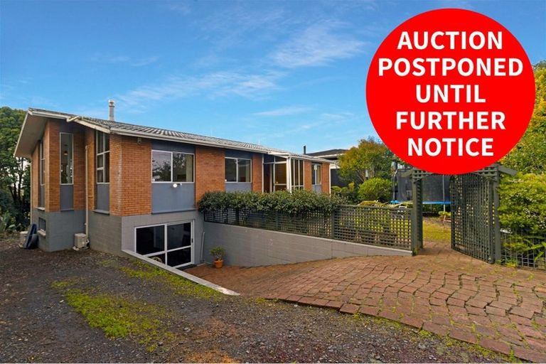 Photo of property in 151 Waimumu Road, Massey, Auckland, 0614