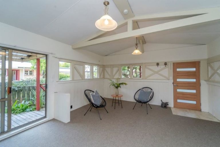 Photo of property in 27 Wakefield Street, Featherston, 5710