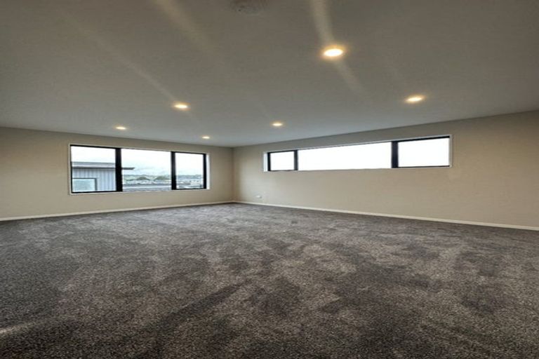 Photo of property in 28 Bendridge Street, Flat Bush, Auckland, 2019