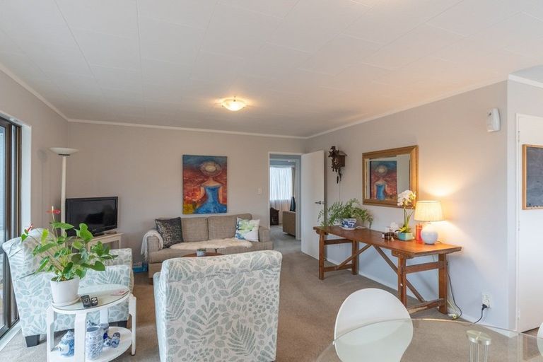 Photo of property in 79a Eatwell Avenue, Paraparaumu Beach, Paraparaumu, 5032