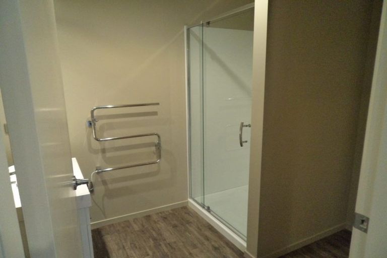 Photo of property in 2/114 Old Farm Road, Hamilton East, Hamilton, 3216