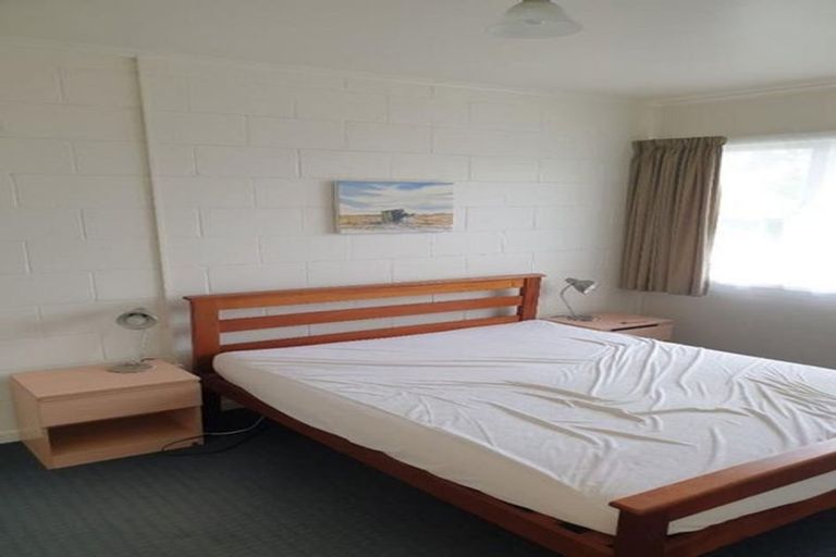 Photo of property in 11 Donald Street, Regent, Whangarei, 0112