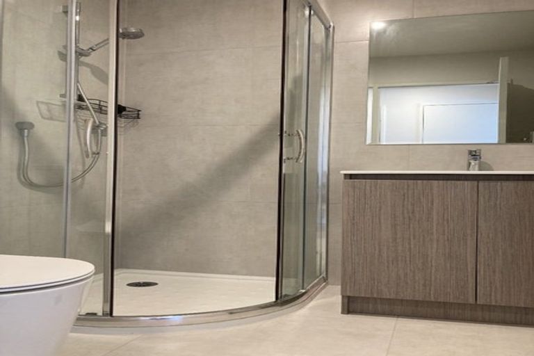 Photo of property in Rf202b, 13/18 Hewlett Road, Massey, Auckland, 0614