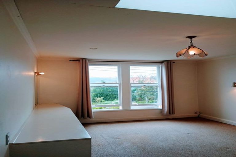 Photo of property in 72 Thompson Street, Mount Cook, Wellington, 6011