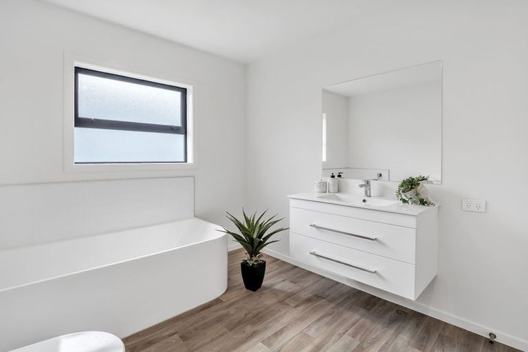 Photo of property in 87 Durie Vale Road, Durie Hill, Wanganui, 4500