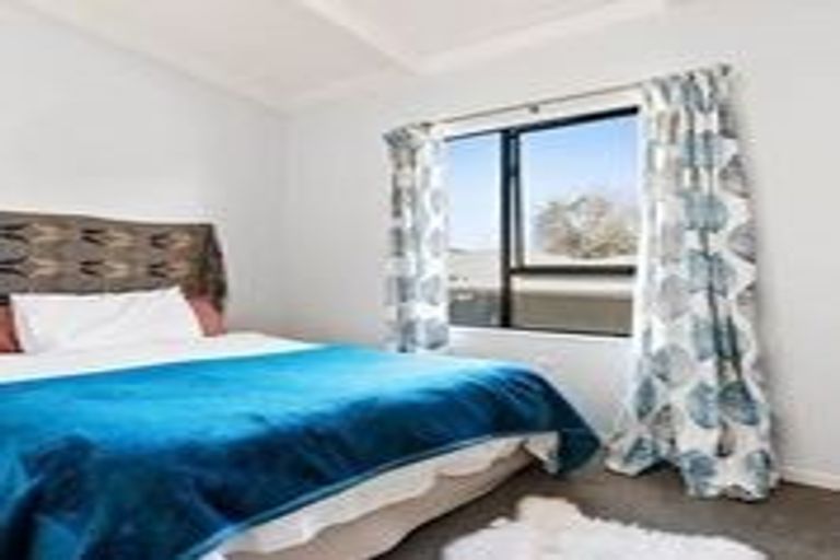 Photo of property in 9 Rako Place, Manurewa, Auckland, 2102