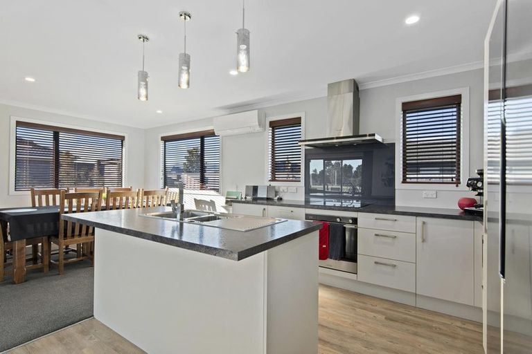 Photo of property in 16 Reserve Lane, Brightwater, 7022