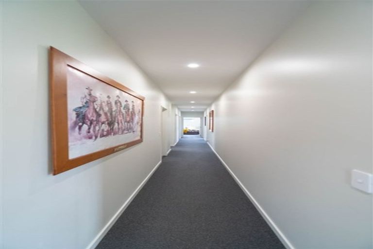 Photo of property in 35 Pounamu Drive, Te Anau, 9600