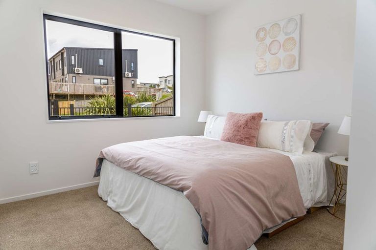 Photo of property in 22a Poruru Close, Papakura, 2110