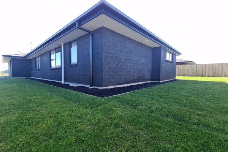 Photo of property in 21 Sandhill Drive, Rolleston, 7615