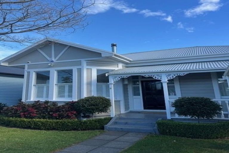 Photo of property in 9 Hall Street, Napier South, Napier, 4110