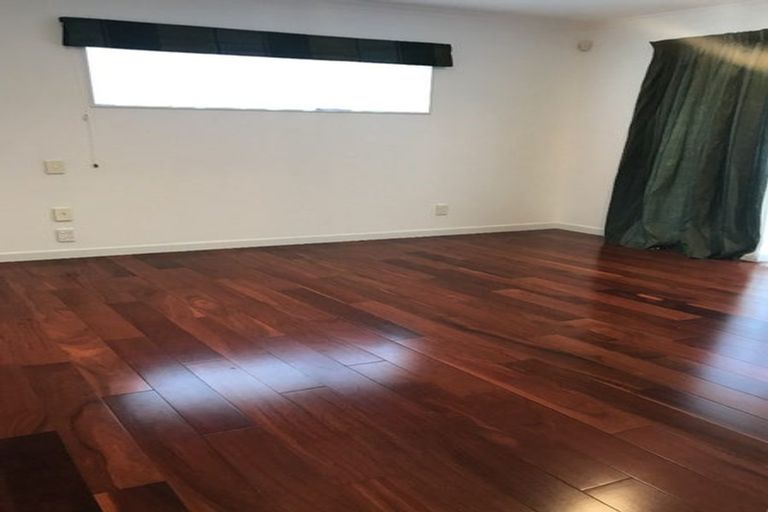 Photo of property in 5 Cellbridge Place, East Tamaki, Auckland, 2016