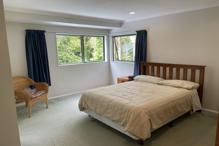 Photo of property in 255 Golf Road, Titirangi, Auckland, 0604