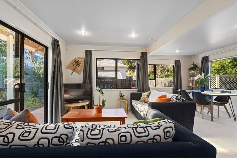 Photo of property in 52b Aroha Avenue, Sandringham, Auckland, 1025