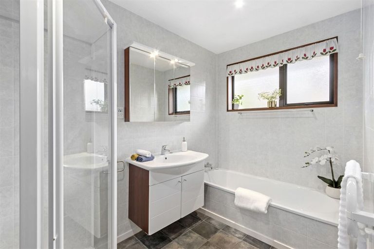 Photo of property in 29 Corfe Street, Ilam, Christchurch, 8041