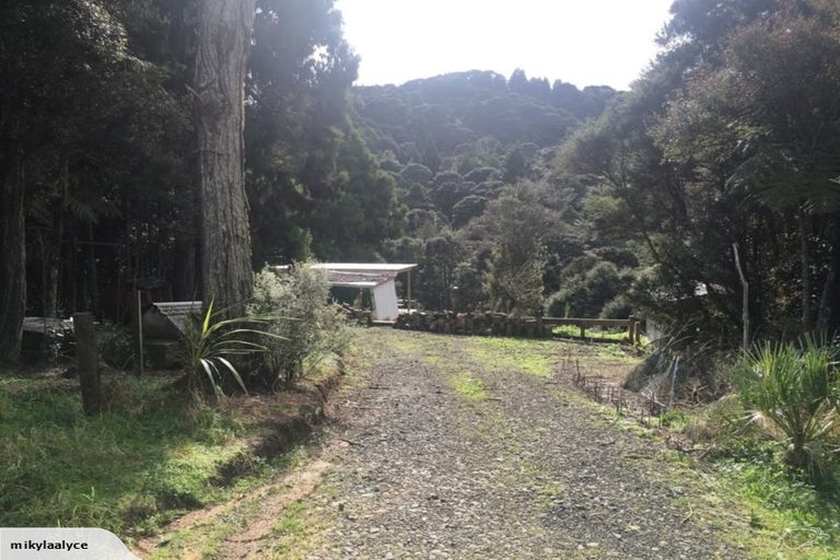 Photo of property in 63 Tram Road, Swanson, Auckland, 0614