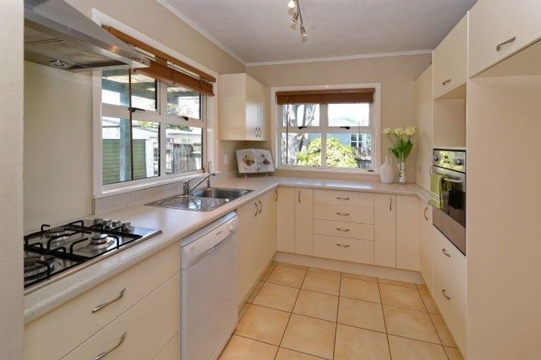 Photo of property in 21 Thornton Place, Melville, Hamilton, 3206
