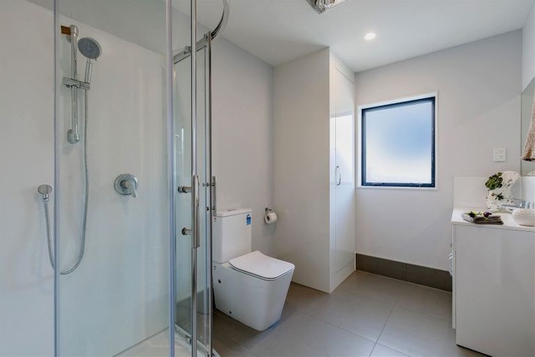 Photo of property in 1/25 Kennington Drive, Clendon Park, Auckland, 2103